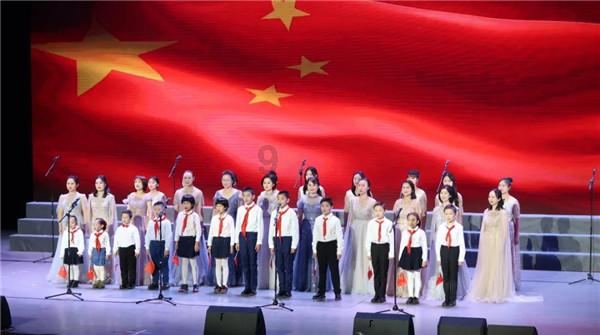 山东足坛官宣三位顶尖新外援加盟，与豪华教练组共同追逐新赛季冠军